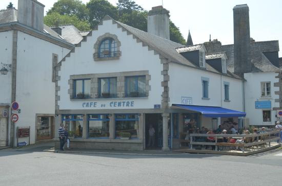 Article Découvrez le Café du Centre à Pont-Aven : Un lieu où le temps s'arrête